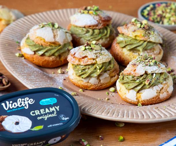 recipe image Pistachio Cream Choux