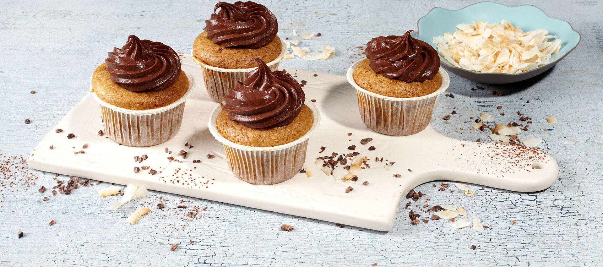 recipe image Cupcakes with Chocolate Frosting